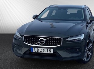 Volvo V60Cross Country B4 AWD Adv Edt Läder Drag Navi B-Kamera 2022, Kombi