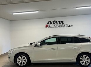 Volvo V60D2 Momentum Dieselvärmare Bluetooth Xenon 2012, Kombi