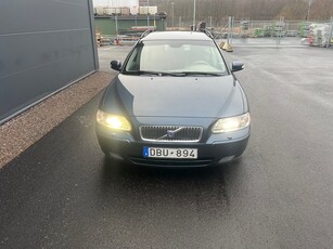 Volvo V70 D5 Momentum Euro 4