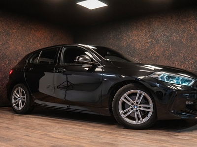 BMW 118 i M Sport | Shadow Line | ACC | LED