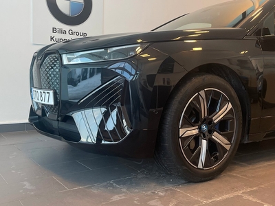 BMW iX xDrive40 Model Sport | H&K | Drag | Fri Service