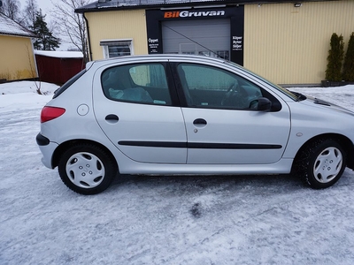 Peugeot 206 5-dörrar 1.4 XR 12.400 Mil