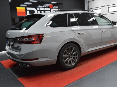 Skoda Superb TDI 190 DSG 4x4 Sportline Värmare