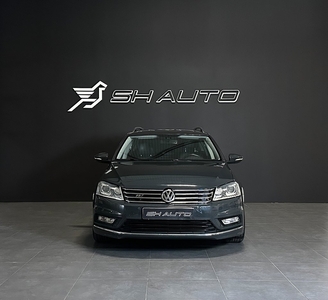 Volkswagen Passat 2.0TDI 4Motion Premium, R-Line, Sport|kamrem bytt|