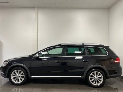 Volkswagen Passat Alltrack 2.0 TDI / Drag / B-Kam / D-Värme