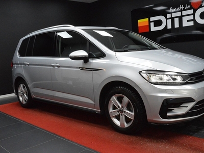 Volkswagen Touran TSI 150 DSG 7-sits Värmare lågmil