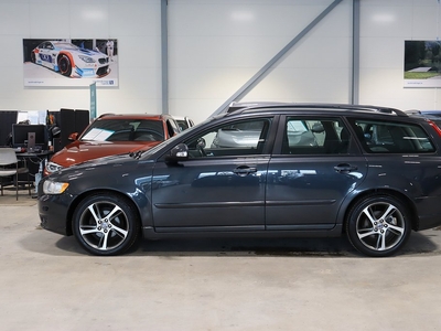 Volvo V50 1.8F Momentum Fullservad/Motorv/Drag 125HK