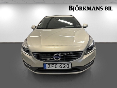 Volvo V60 D4 AWD Geartronic Classic Momentum, 190hk