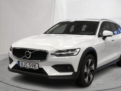 Volvo V60 D4 Cross Country AWD (190hk)