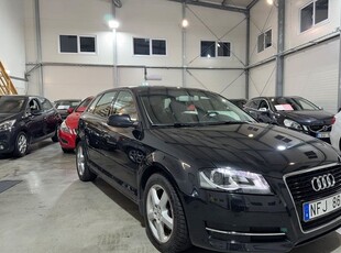 Audi A3Sportback 2.0 TDI Attraction, Comfort Nybes 2013, Halvkombi