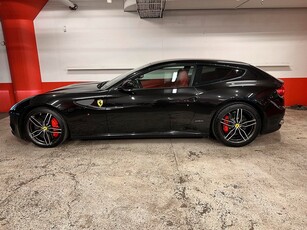 Ferrari FF V12, Svensksåld, Kolfiber, 5300 Mil