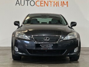 Lexus IS 250 2.5 V6 Drag 208hk