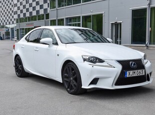 Lexus IS 300h 2.5 F Sport Navi 223hk