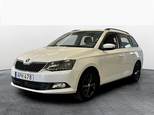 Skoda Fabia Kombi 1.2 TSI 1 Ägare Drag 90hk