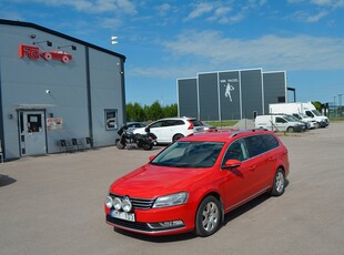 Volkswagen Passat 1.6 TDI 105 hk Drag Backkamera