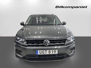 Volkswagen Tiguan 150hk 4Motion Premium Drag Värmare V-Hjul