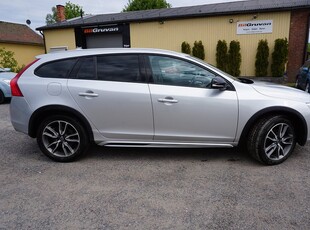 Volvo V60 Cross Country D4 AWD Aut Classic Summum Drag