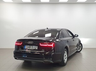 Audi A6 Sedan 2.0 TDI S-line Quattro GPS Värmare PDC