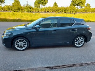 Lexus CT 200h 1.8 CVT F Sport Euro 5.S+V.däck.Ny recon.Navig