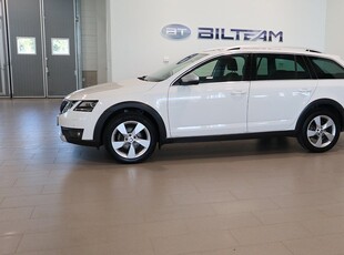 Skoda Octavia Scout 2.0 TDI 150 4x4 DSG, Webasto, Drag