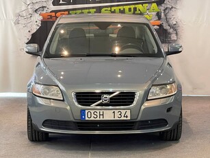 Volvo S40 1.8 FLEXIFUEL 125HK NY BESIKTAD NY SERVAD