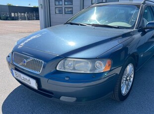 Volvo V702.5T AWD Kinetic Euro 4 2005, Kombi