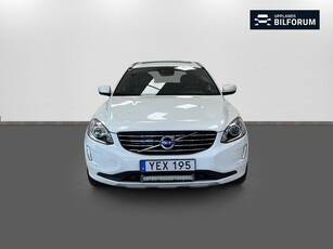 Volvo XC60 D5 AWD Classic Inscription Drag Pano Backkamera