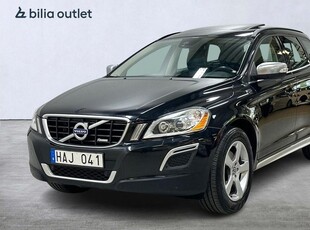 Volvo XC60D4 AWD R-Design DE Panorama Navi PDC Läder 2013, SUV