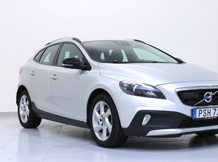 Volvo V40Cross Country D3 Momentum Adaptiv-F Navi 2016, Kombi