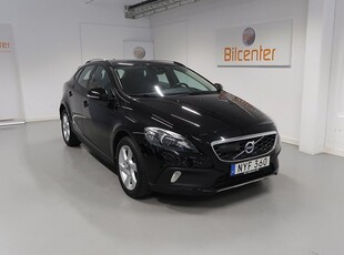 Volvo V40Cross Country D3 V-Däck ingår Navi-BLIS-Värmare-VoC-AdaptivFH-Parksensor-Bluet 2016, Kombi