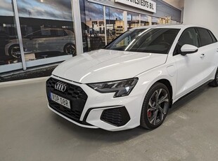 Audi A3Sportback 45 TFSI e S-LINE PHEV VINTERHJUL 2021, Halvkombi