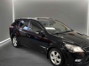 Kia Cee´dCEED sw 1.6 CRDi ECO GPS Dragkrok Bluetooth 2012, Halvkombi