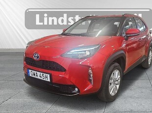 Toyota YarisCross Hybrid 1,5 Active Parkeringsensorer, Vinterhjul 2024, Halvkombi