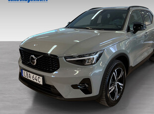 Volvo XC40B4 FWD Bensin Plus Dark 2024, SUV