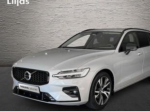 Volvo V60B4 Bensin Plus Dark 2023, Kombi