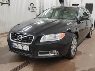 Volvo V70D3 Aut Summum Skinn Drag Sollucka Nav 2012, Kombi