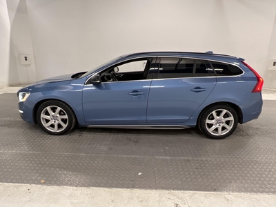 Volvo V60 D4 Momentum VOC Värmare Taklucka Drag Navigation