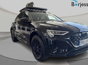 Audi Q855 e-tron quattro Dakar Edition 2024, SUV