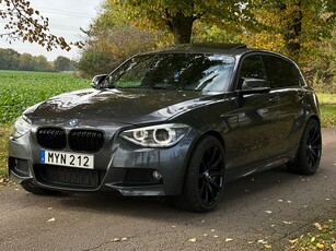 BMW 118 d Svensksåld, Full M Sport, Taklucka, Bi-xenon.