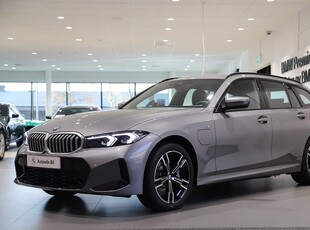 BMW 330e xDrive Touring