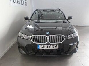 BMW 330e xDrive Touring LCI II M Sport Rattvärme 0,95% ränta