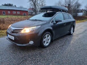 Toyota Avensis 2.0 D EDITION 50 16400MIL FRI HEMLEVERANS