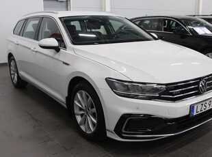 Volkswagen Passat Sportscombi GTE 1.4 TSI Drag Kamera Navi