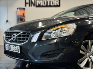 Volvo S60 D3 Kinetic 163hk |KamremBytt|DRAG|Värmare|NyServad