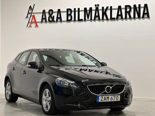 Volvo V40 D2 Kinetic Euro 6 Onyx Black D-värmare