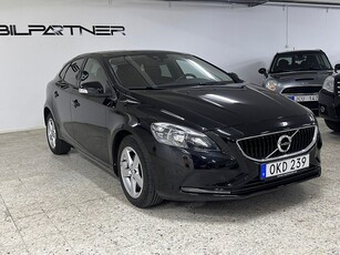 Volvo V40 T2 Euro 6 I NY SERVAD I 11000 mil