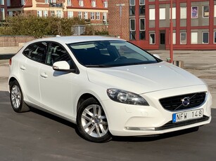 Volvo V40 T3 Nybesiktigad 150hk