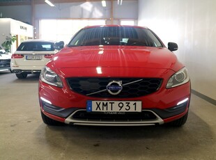 Volvo V60 Cross Country D4 Summum GPS DRAG VÄRMARE VOC 18TUM