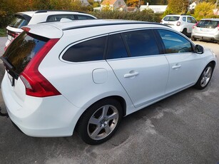 Volvo V60 D3 Geartronic Momentum Euro 5