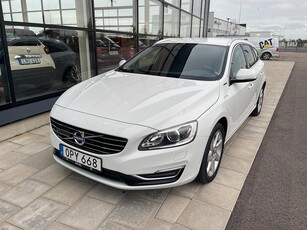 Volvo V60 D6 Plug-in Hybrid AWD 283hk, Summum, Drag, V-hjul